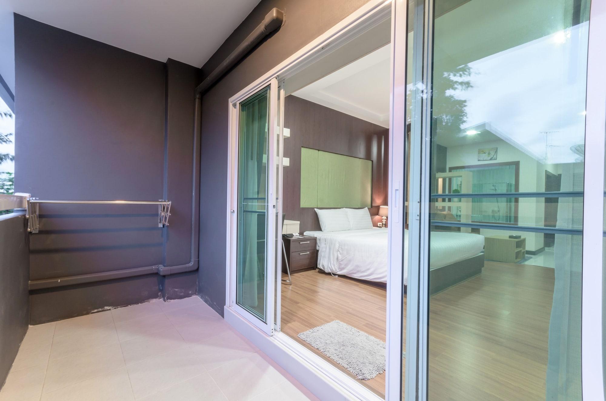 Eastpana Hotel - Sha Extra Plus Si Racha Exterior photo