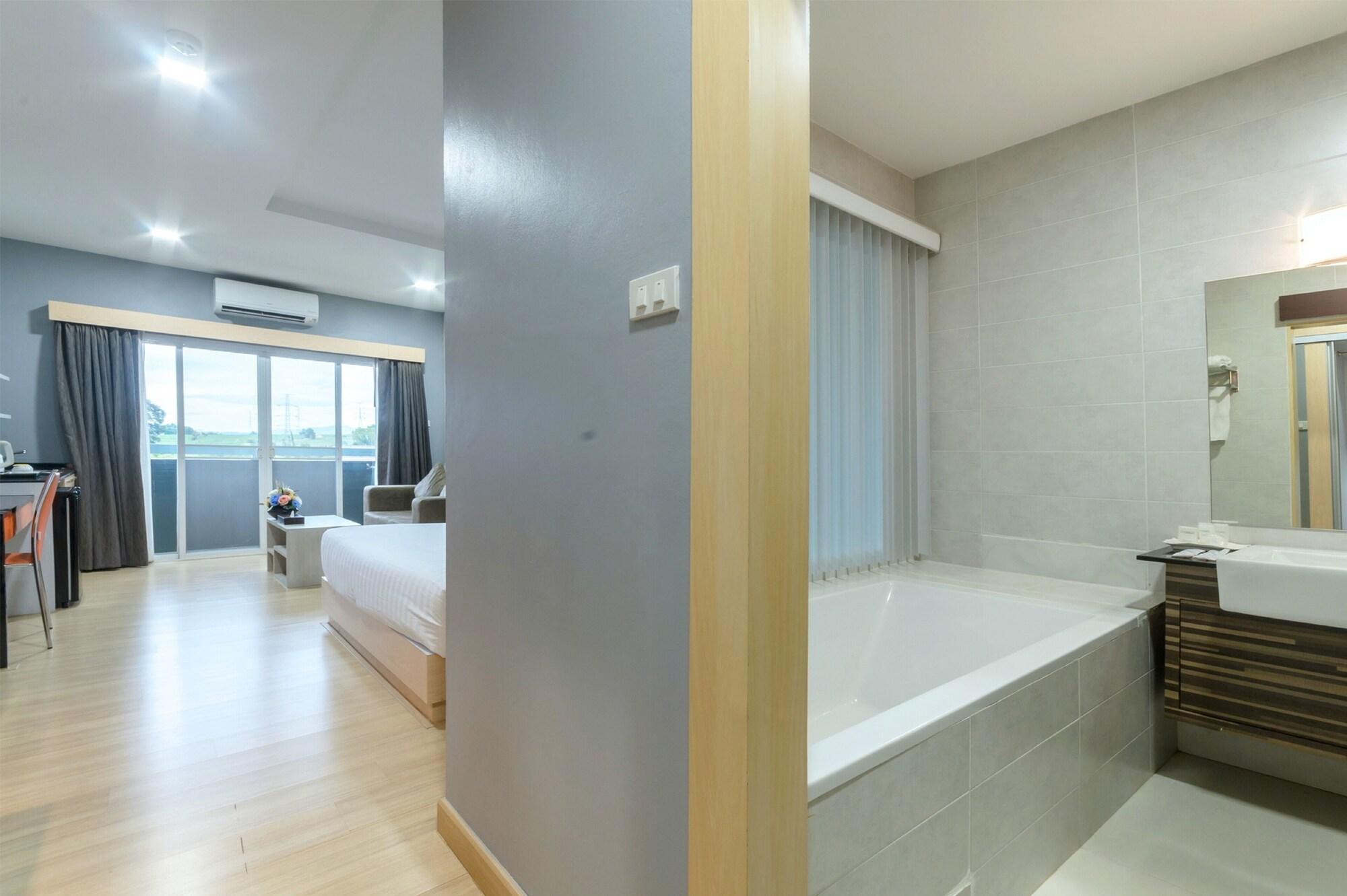 Eastpana Hotel - Sha Extra Plus Si Racha Exterior photo