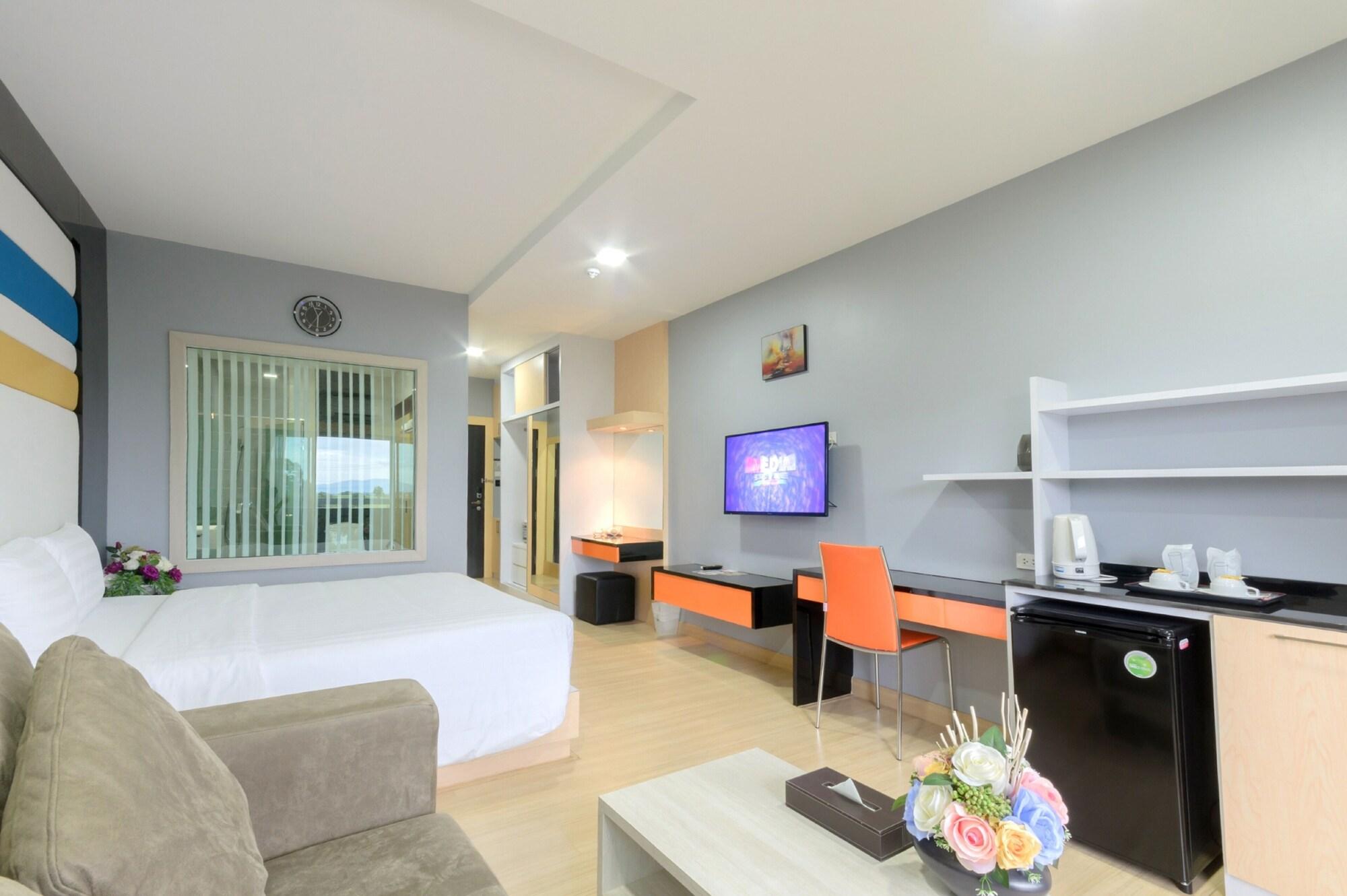 Eastpana Hotel - Sha Extra Plus Si Racha Exterior photo