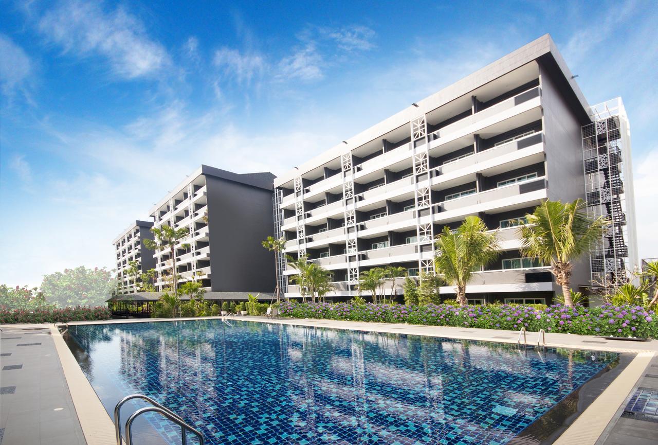 Eastpana Hotel - Sha Extra Plus Si Racha Exterior photo